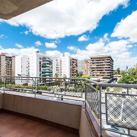 Ferienwohnung Amplio Piso En Nervion, Excelente Zona De La Ciudad. Sevilla Exterior foto